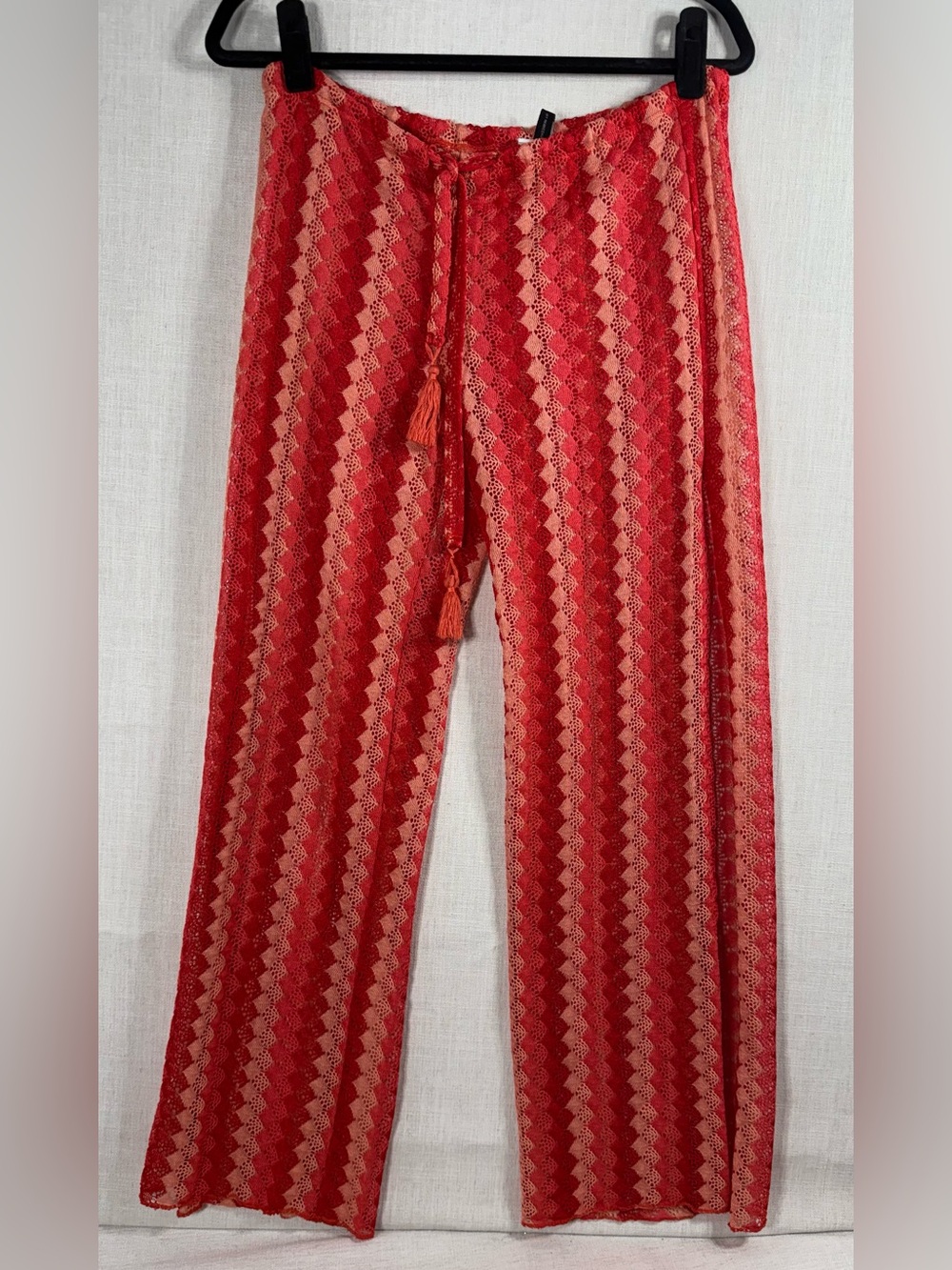 BECCA Red Patterned Drawstring Beach pants